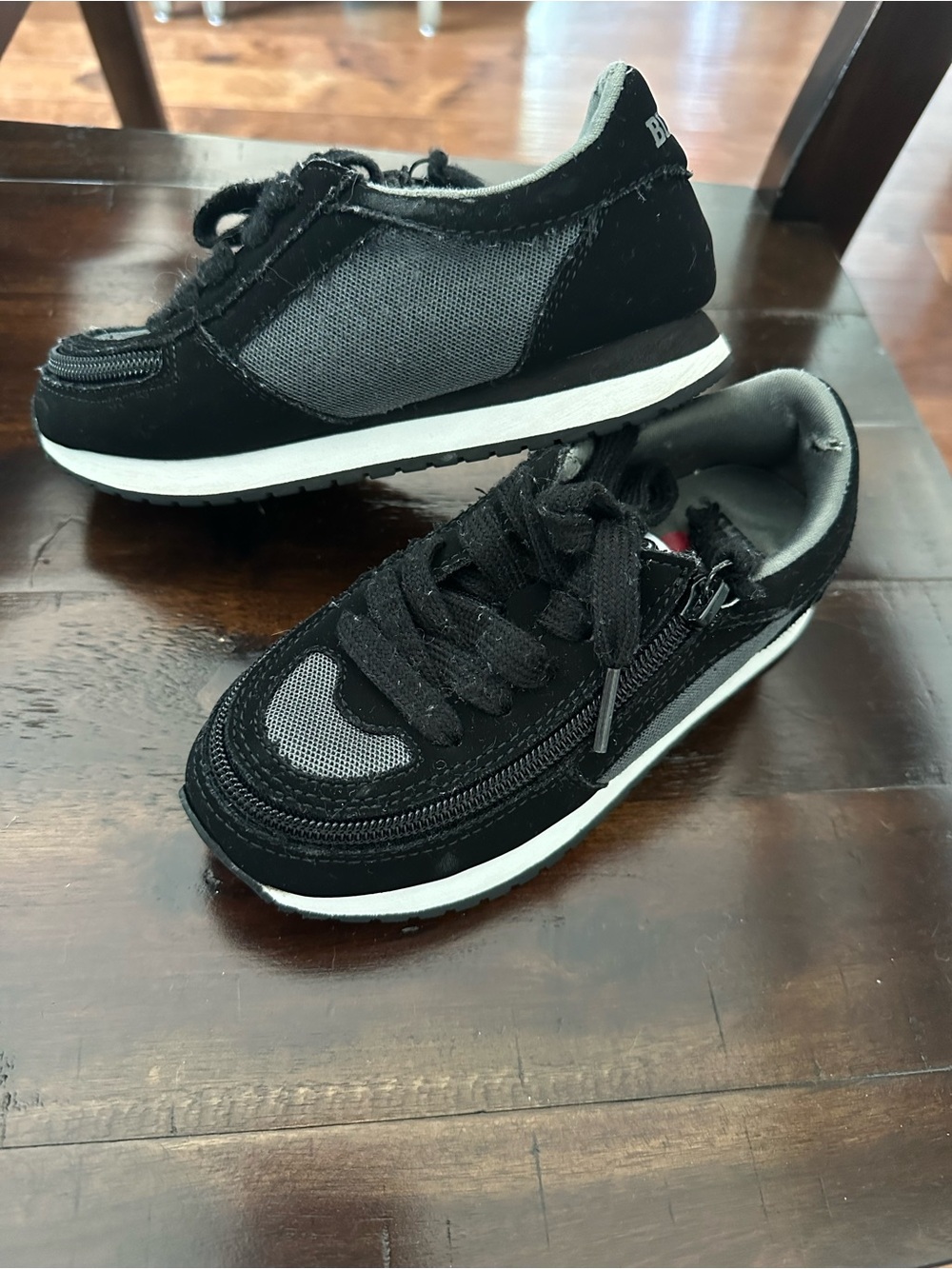 Billy Footwear Jogger Kids Shoes Size 12M